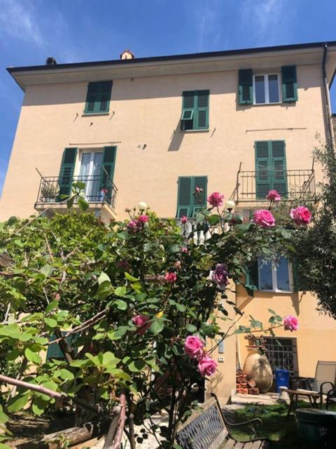 Appartamento Ulivo Finale Ligure Exterior foto